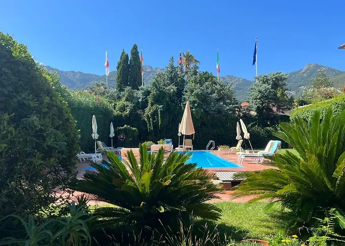 Il Gabbiano Azzurro Aparthotel 4*